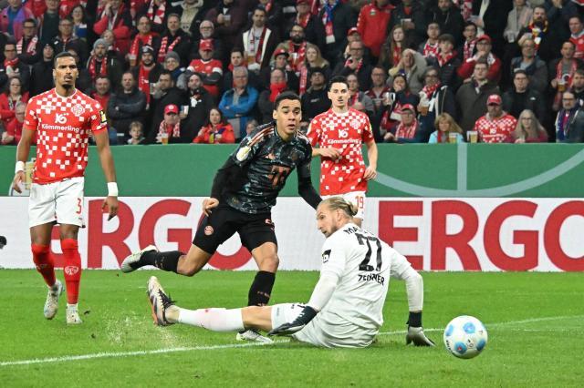 8868体育足球直播免费看-上半场戴帽！穆西亚拉就是孔帕尼心目中的齐祖小罗